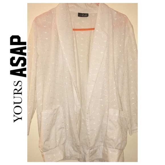 Yours ASAP Jackets & Blazers - 🎀BOGO FREE🎀 💥CLEARANCE💥GUC Eyelet Dress Jacket
